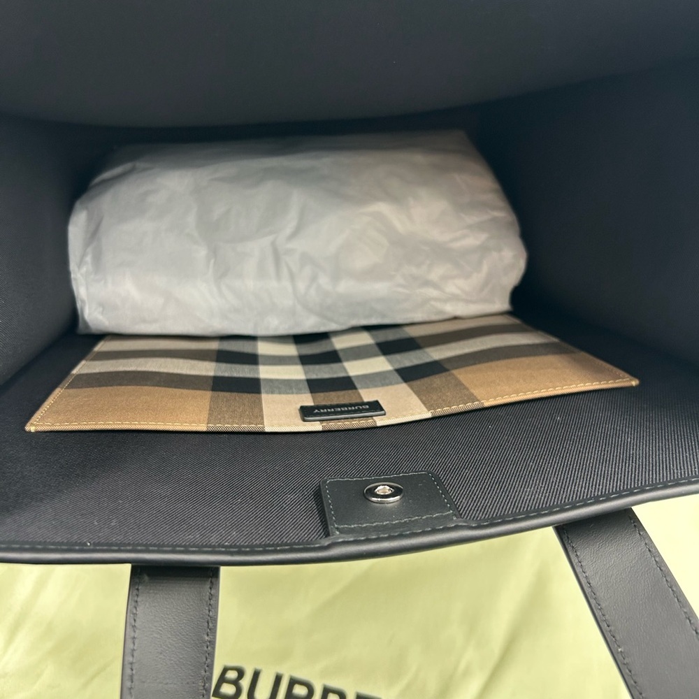 Burberry classic check book tote bag made in Italy - Picture 6 of 12